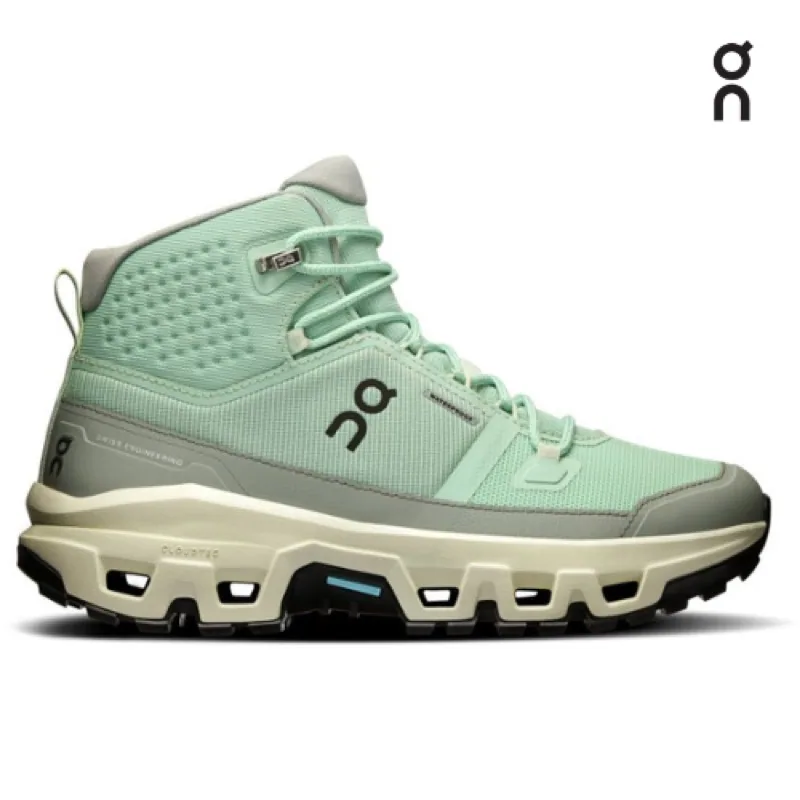 On Cloudrock Trek — Aloe / Pebble