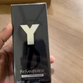 Customer photo of Y