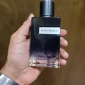Customer photo of Y